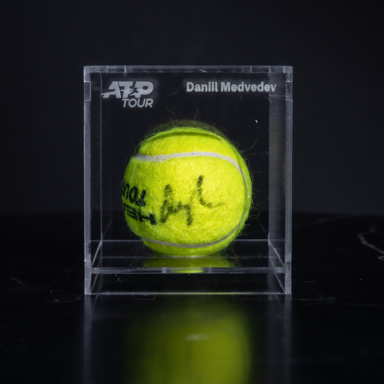 Pelota Firmada - Daniil Medvédev